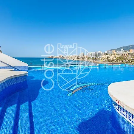 Apartment Puerto De Holiday Vistas Al Mar Y Yates Con Piscina Malaga *