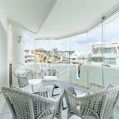 Apartment Puerto De Holiday Vistas Al Mar Y Yates Con Piscina Malaga Benalmadena